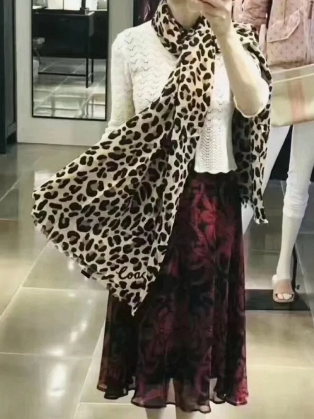 NWT Coach women leopard print scarf